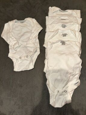 Gerber- Long Sleeve Body Suit